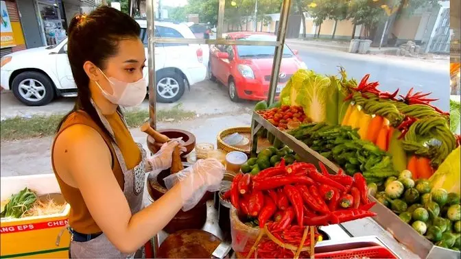 Healthy Food! Papaya Salad with Choices of Seafood & Fermented Crab | Bok Lahong Prahok Khmer