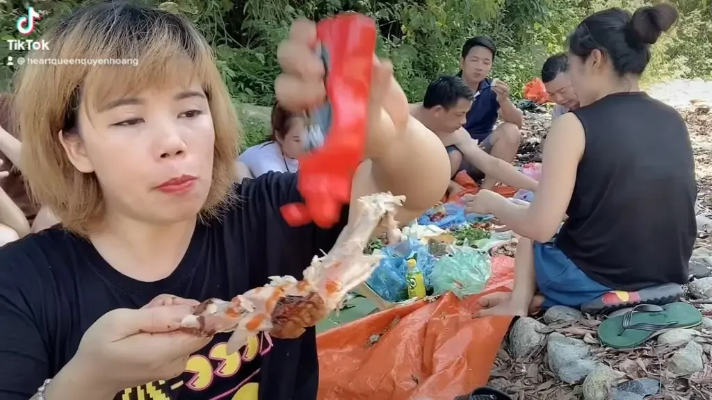 #MealTimeTogether