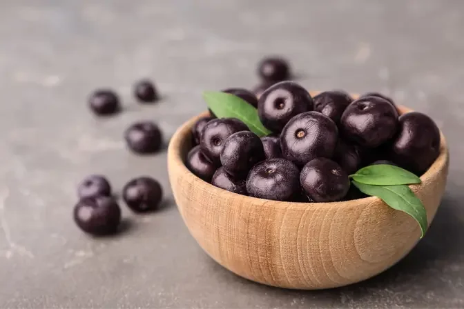  5 Incredible Acai Berry Skin Benefits