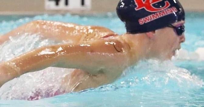 Swim team dives into new season