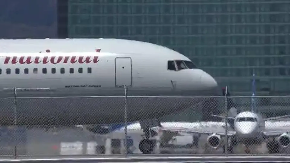 30 GLORIOUS Planes Taking off and Landing at SFO - San Francisco