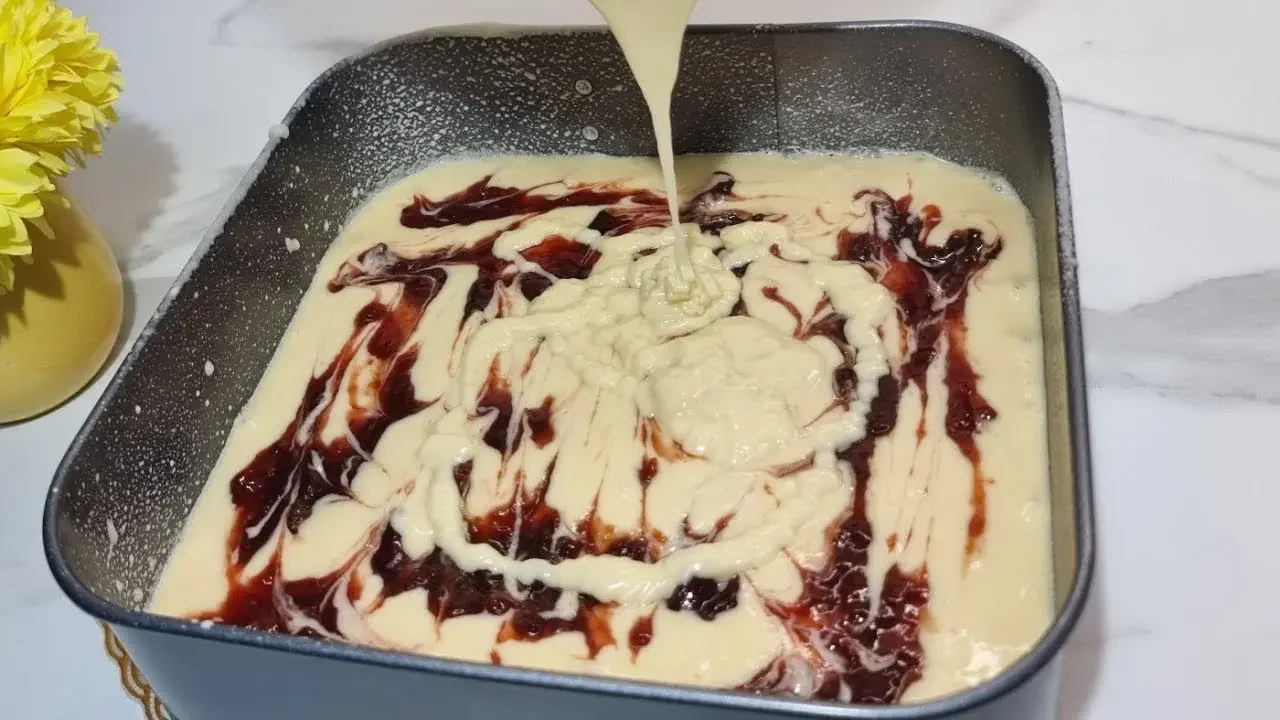 Torta alla marmellata! la torta più semplice che tutti amano, molto morbida e deliziosa 😋