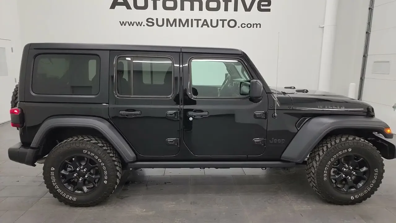 2023 JEEP WRANGLER 4 DOOR WILLYS BLACK SAFETY GROUP WISCONSIN SUV 4K WALKAROUND 23J125A