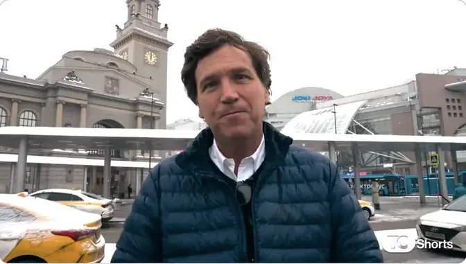 Tucker Carlson Highlights Contrasts in Moscow: Affordable Groceries and Pristine Subway