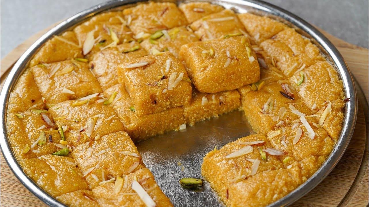 If You Have Suji & Ghee At Your Home, You Can Make This Delicious Suji Barfi Sweets | Suji Dessert