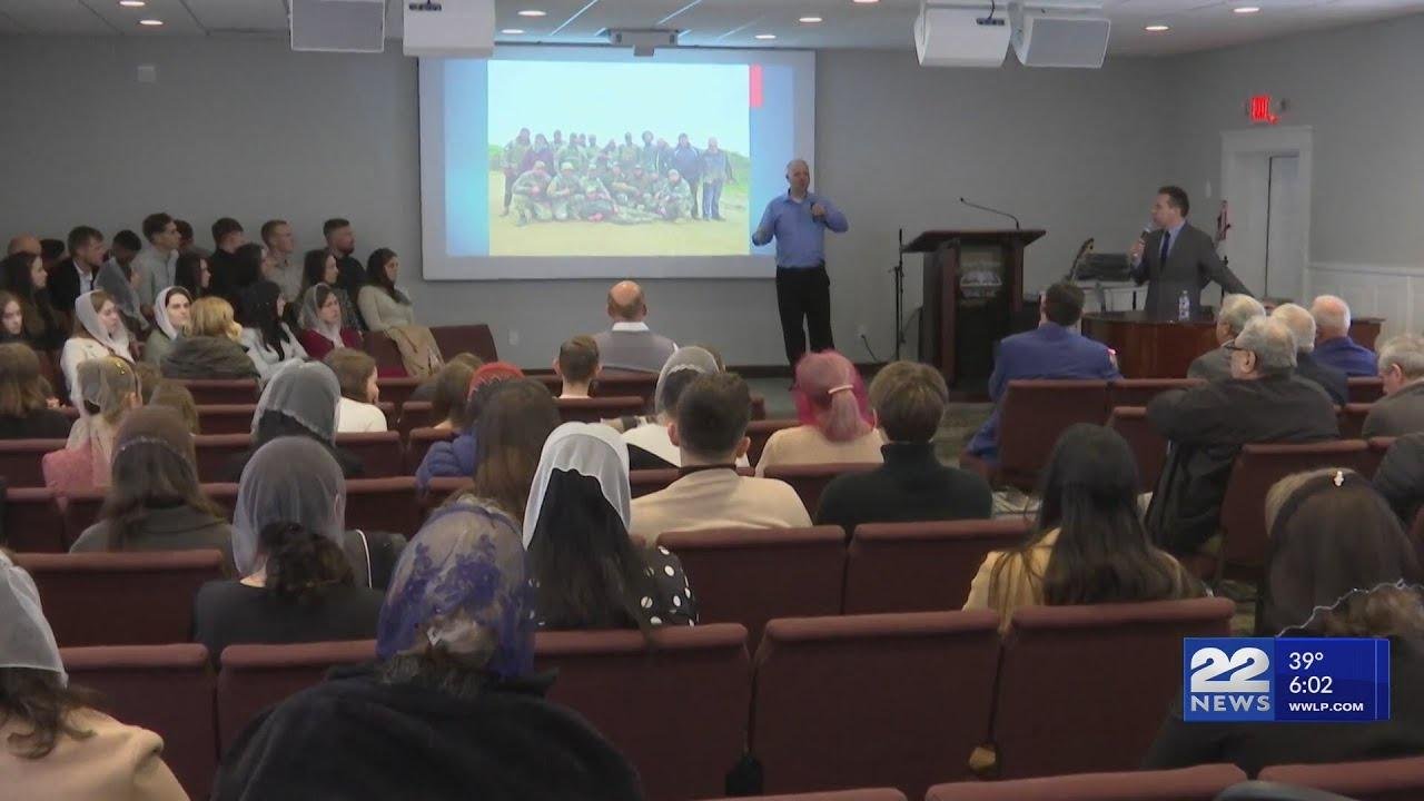 Former Army chaplain speaks on his experience in Ukraine at church in West Springfield