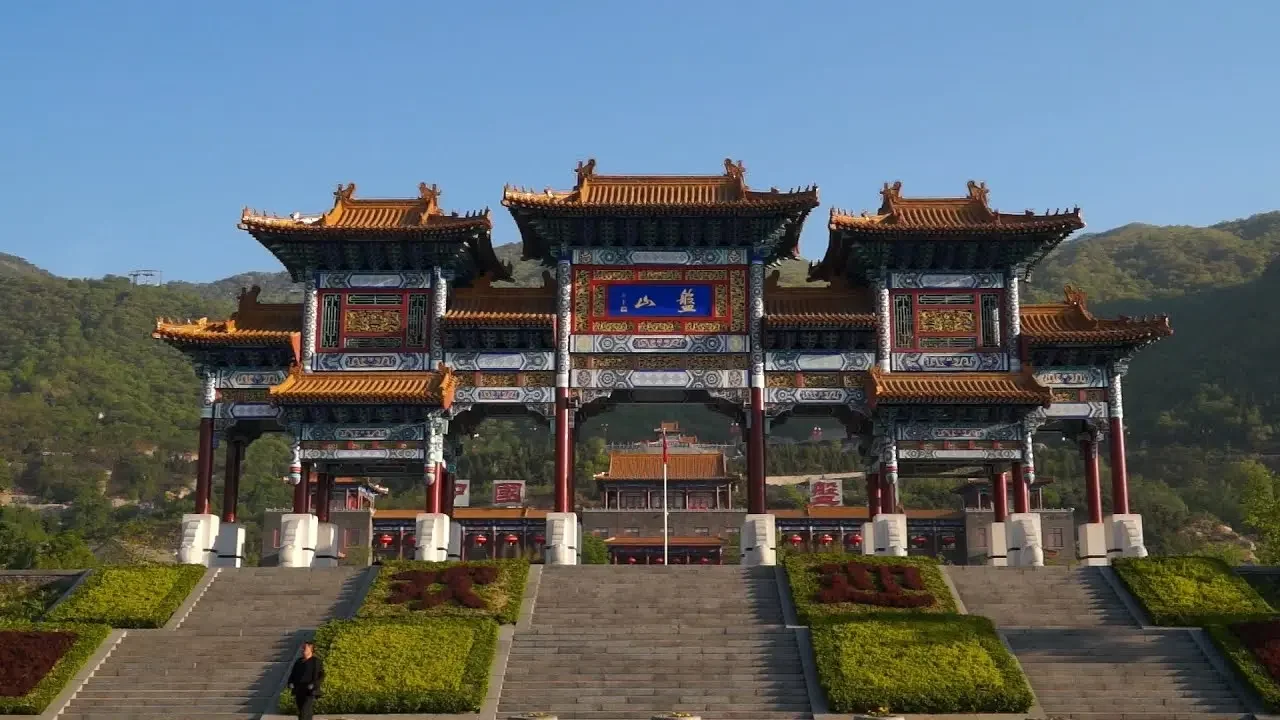 盘山，中国旅游5A景区，京东第一山，乾隆帝32次巡幸地，有东五台山之誉。