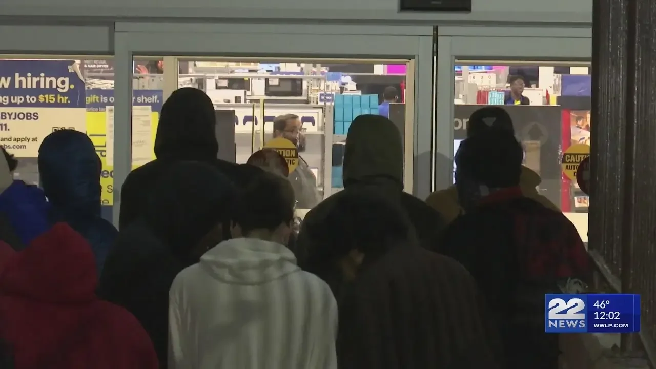 How shoppers are gearing up for Black Friday