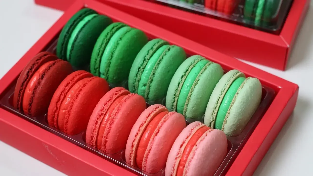 크리스마스 마카롱 만들기. Making Christmas Macarons. 홈베이킹