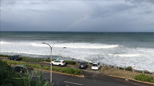 2904 强浪与小虹的相遇 台风天观浪 海草咖啡 金山 跳石海岸 台湾 轩岚诺台风 观浪