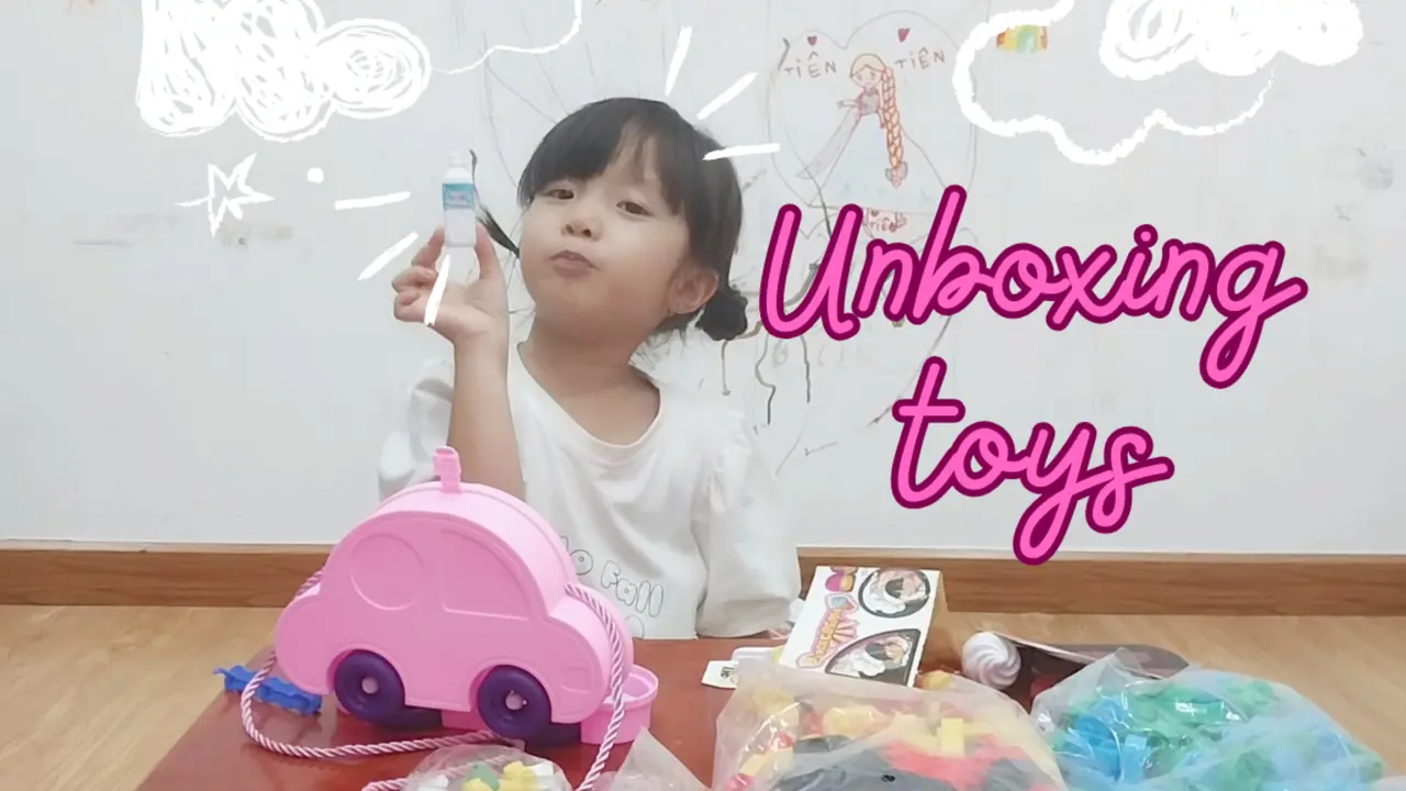 Unbox đồ chơi của Ba mua cho😍 
#Lifestyle #EverydayStories #Kids #GJWbabies #Toys #MienTayQueToi #VietNamOi #BietOn