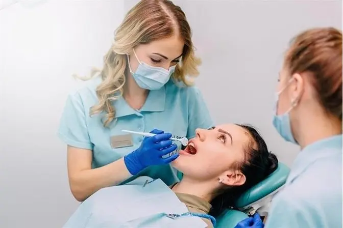 What to Expect During Your First Teeth Scaling and Polishing Appointment