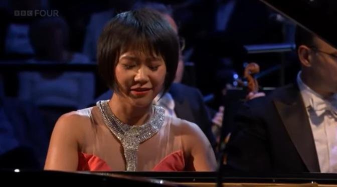 Rachmaninov - Variation 18 from Rhapsody on a Theme of Paganini | Yuja Wang