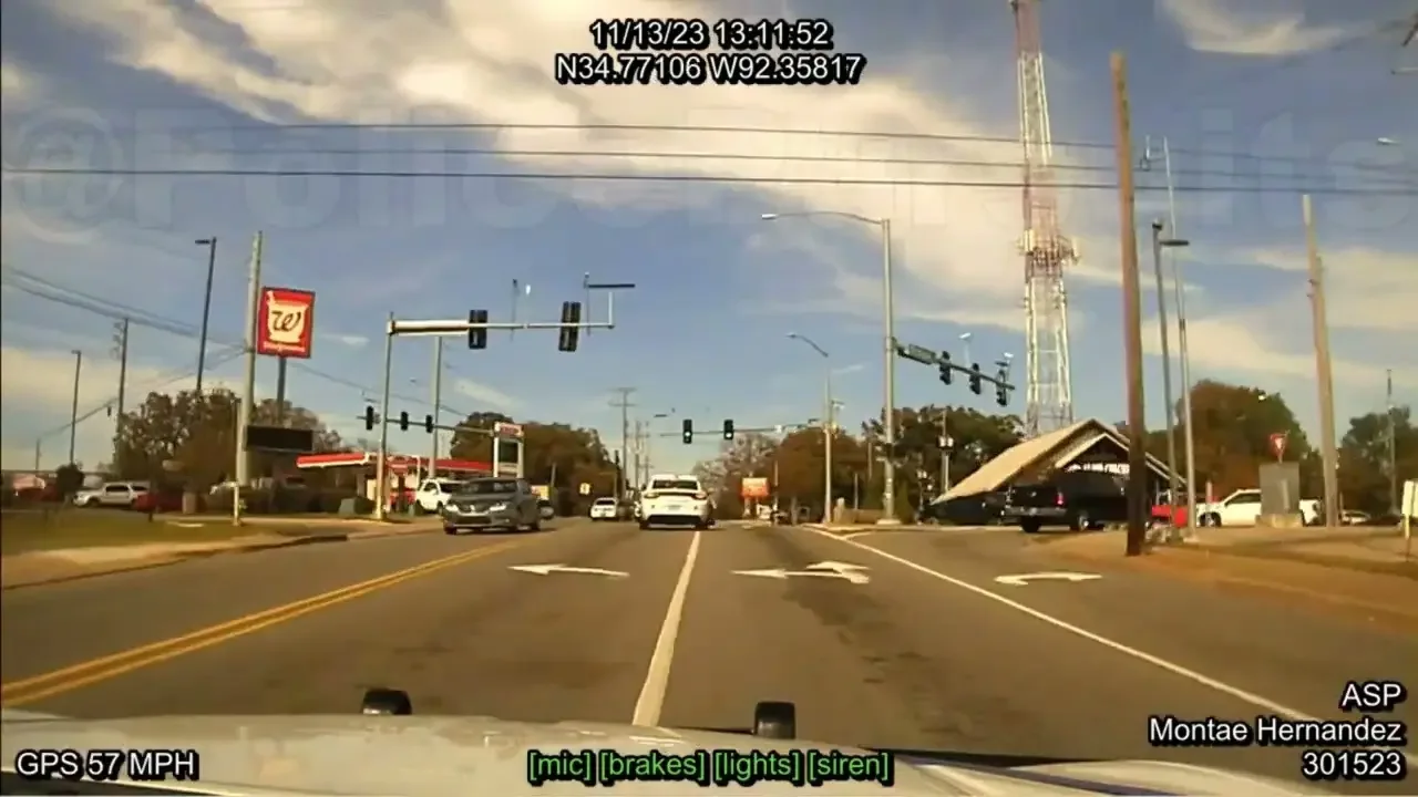Pursuit through Little Rock with stolen Dodge Challenger (altered VIN Plate) #arkansasstatepolice