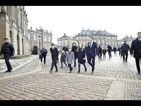 Crown Prince Frederik, Prince Joachim and their families thank the public for their tributes