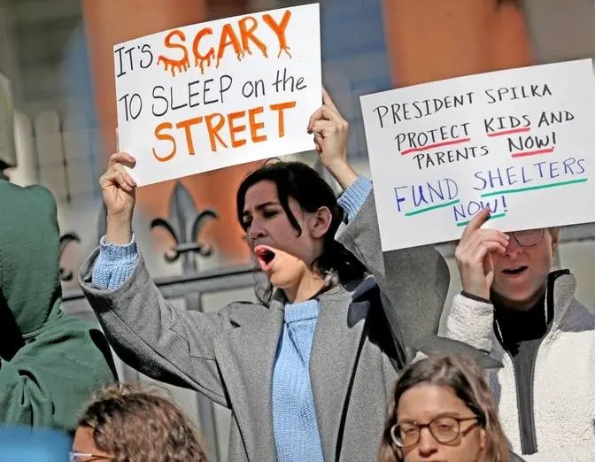 Advocates plan vigil at State House to call for overflow site for migrants, homeless