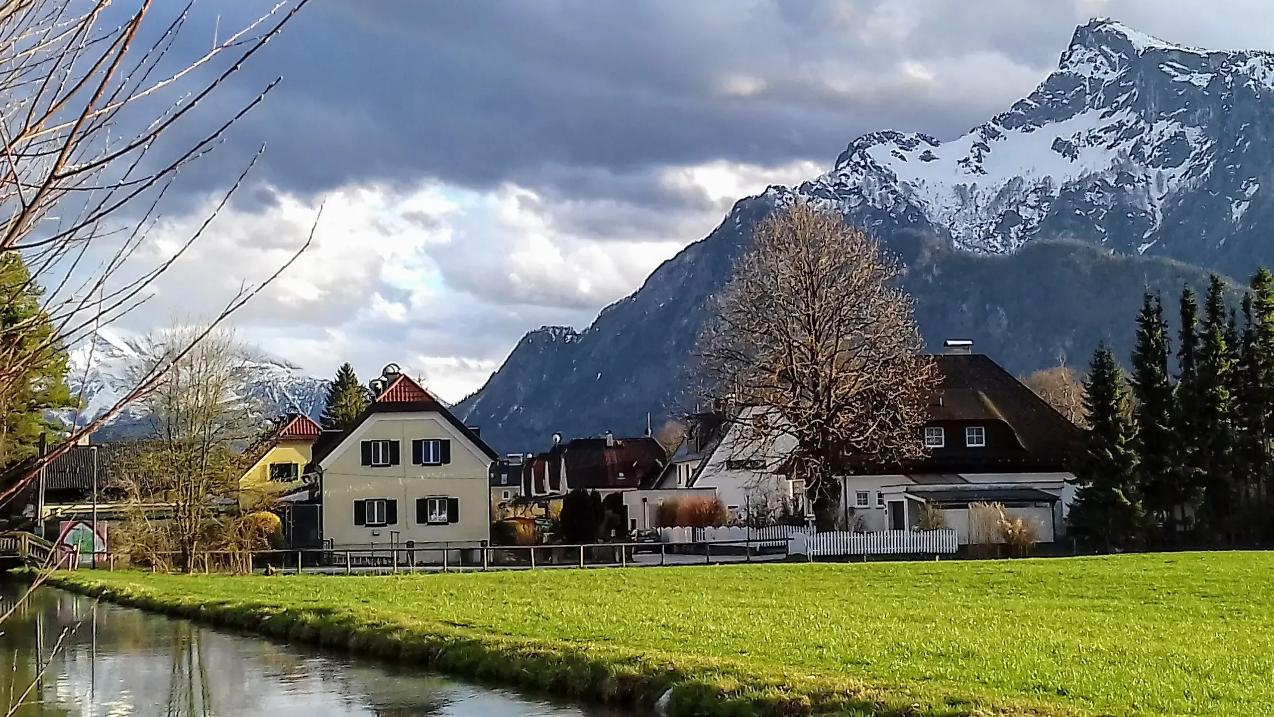 萨尔斯堡郊外的傍晚 #winterbeauty＃travel＃旅游＃阿尔卑斯山#alpen#untersberg