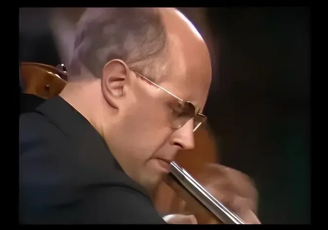 Mstislav Rostropovich - Benjamin Britten- Tchaikovsky Pezzo capriccioso op.62