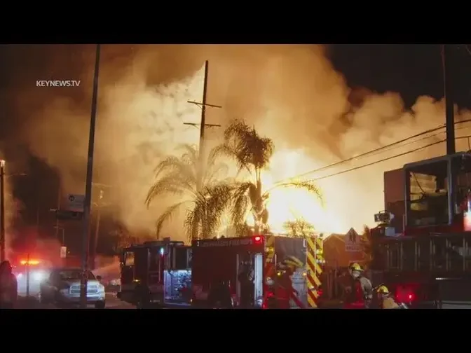 Fast-moving fire prompts evacuations in South LA