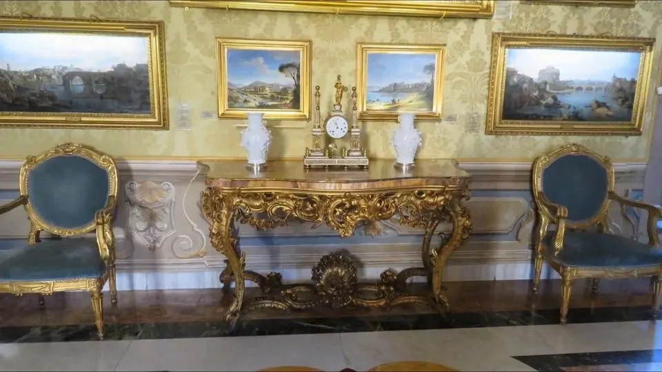 APPARTAMENTO PRINCIPESSA ISABELLE (PALAZZO COLONNA ROMA)