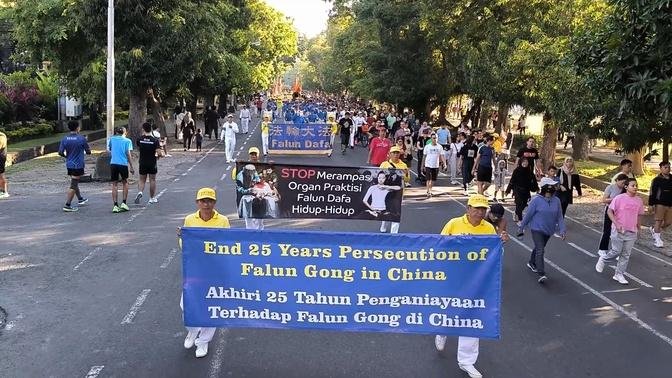 Bali: Parade Hentikan 25 th Penganiayan terhadap Falun Gong di Tiongkok #July20Rally2024