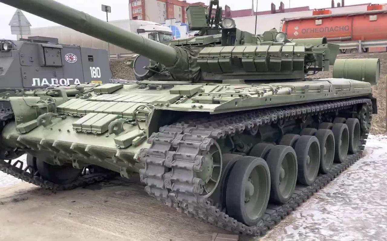 【卡门斯克-沙赫京斯基】军事主题公园 - t-80bv主战坦克（无侧裙甲/接触-1爆反）（2023/3）