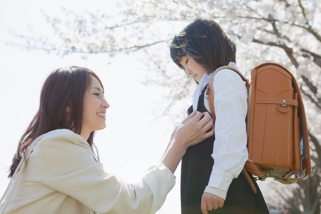 Một lời nói của cha mẹ có thể khiến con cái tự ti suốt 20 năm