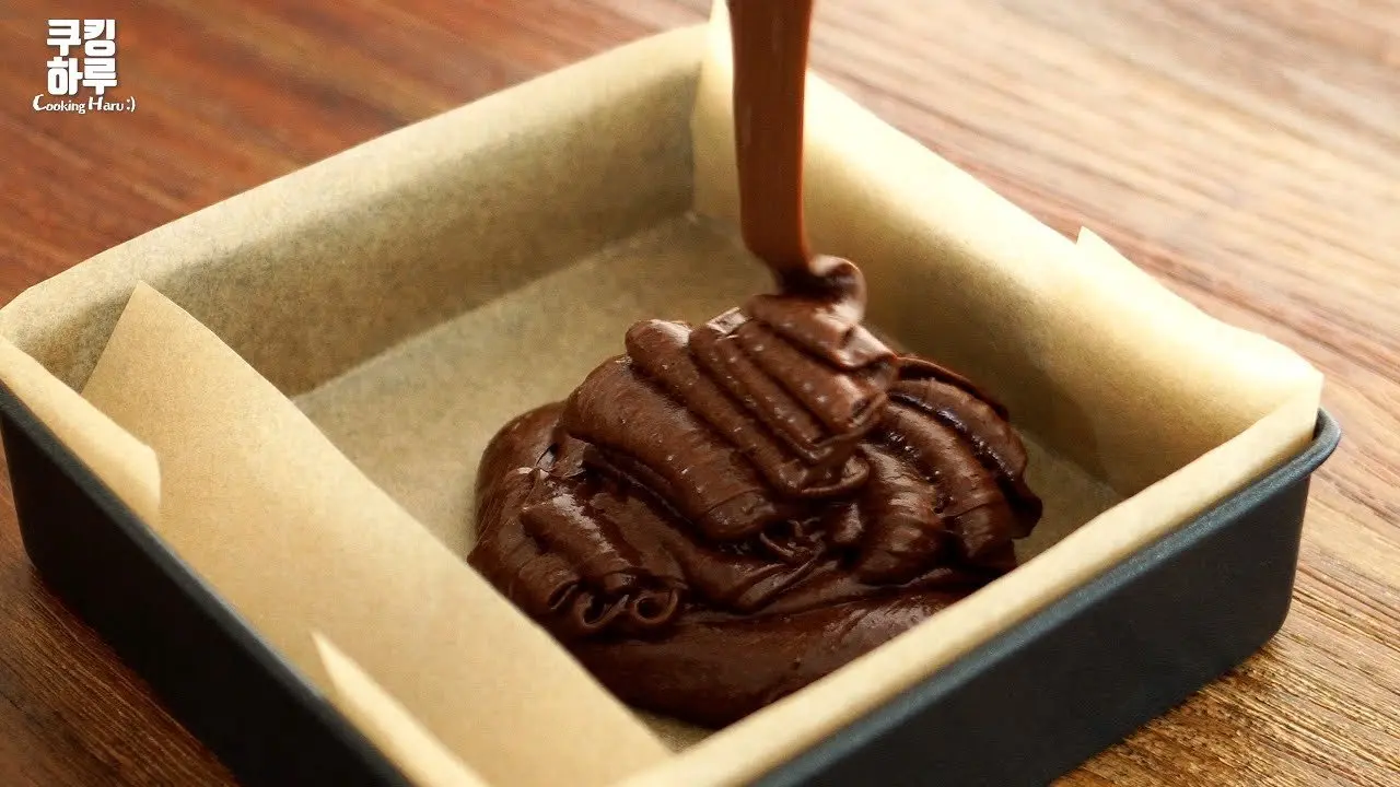 에어 프라이어로 만드는 놀라운 초콜릿 디저트!! 겉은 바삭 안은 퍼지!! 중독되는 맛!