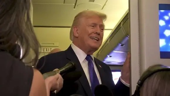 President Trump Gaggles with Press on Air Force One En Route Palm Beach, FL, Feb. 6, 2026