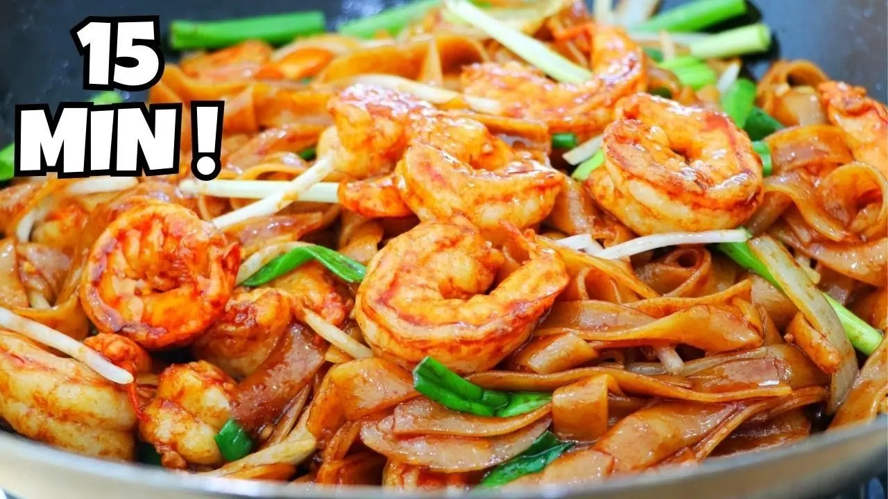 15-Min Shrimp Chow Fun – Tastes Better Than Takeout!